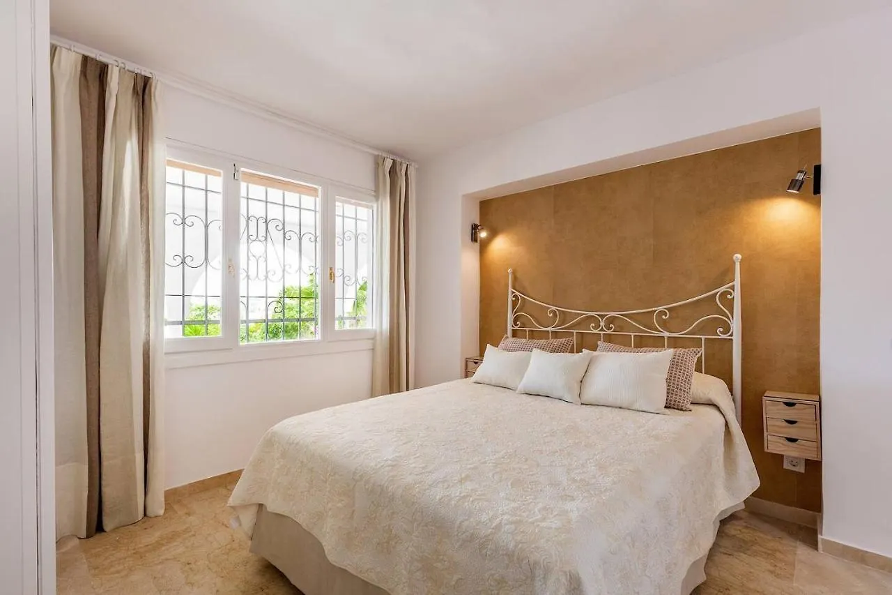 Villa Chihuahua Marbella Španělsko